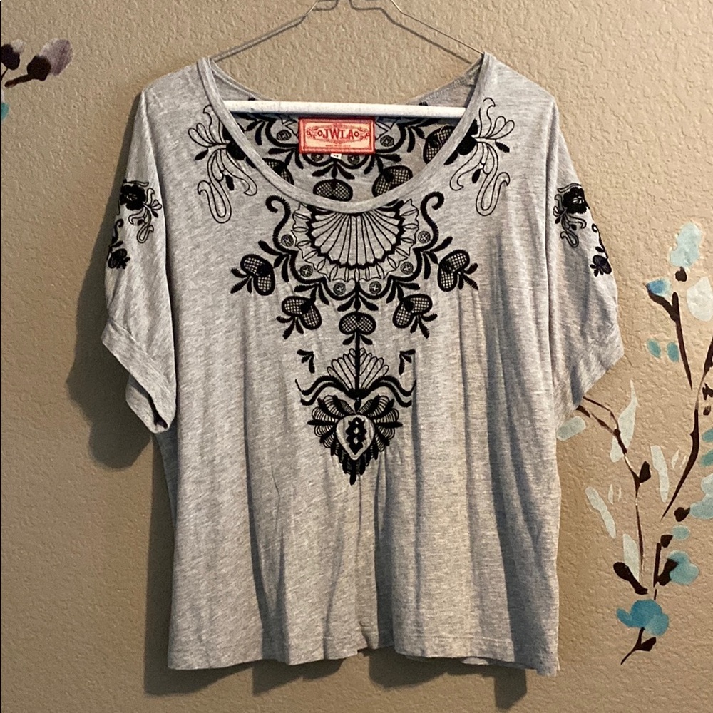 Johnny Was Light Gray Tee with Black Embroidery